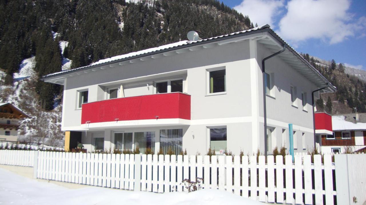 Conny'S Apartments Neustift im Stubaital Exteriör bild